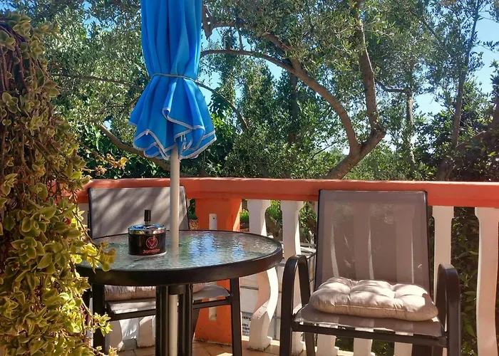 Vakantiehuis 3 Bedroom Awesome In